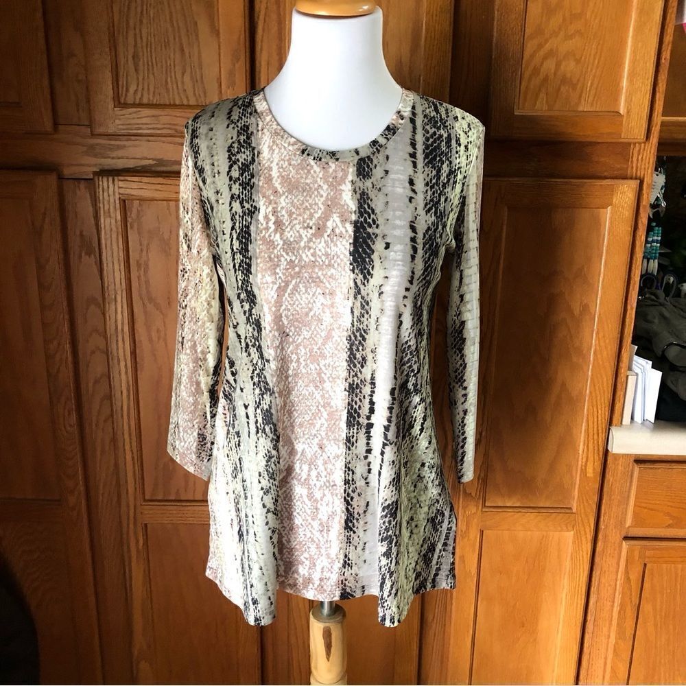 LOGO Layers Lori Goldstein Olive Green Snakeskin Mesh Sheer Long Sleeve Top - S
